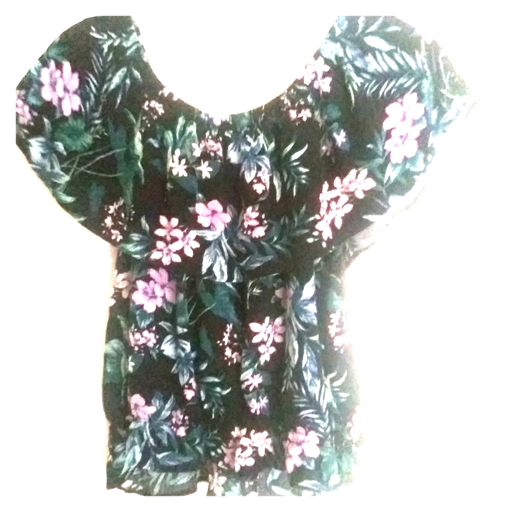 American eagle outfitters off-the-shoulder top